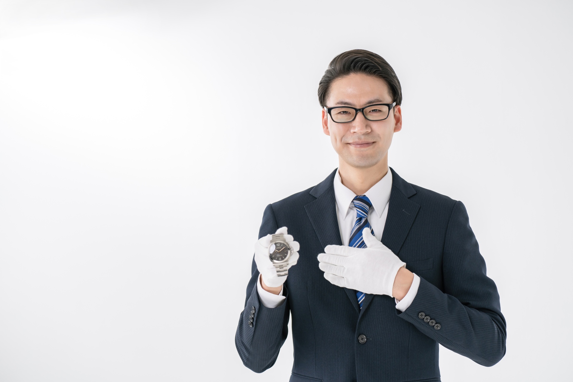 まごころを込めた査定で、納得の買取を。
